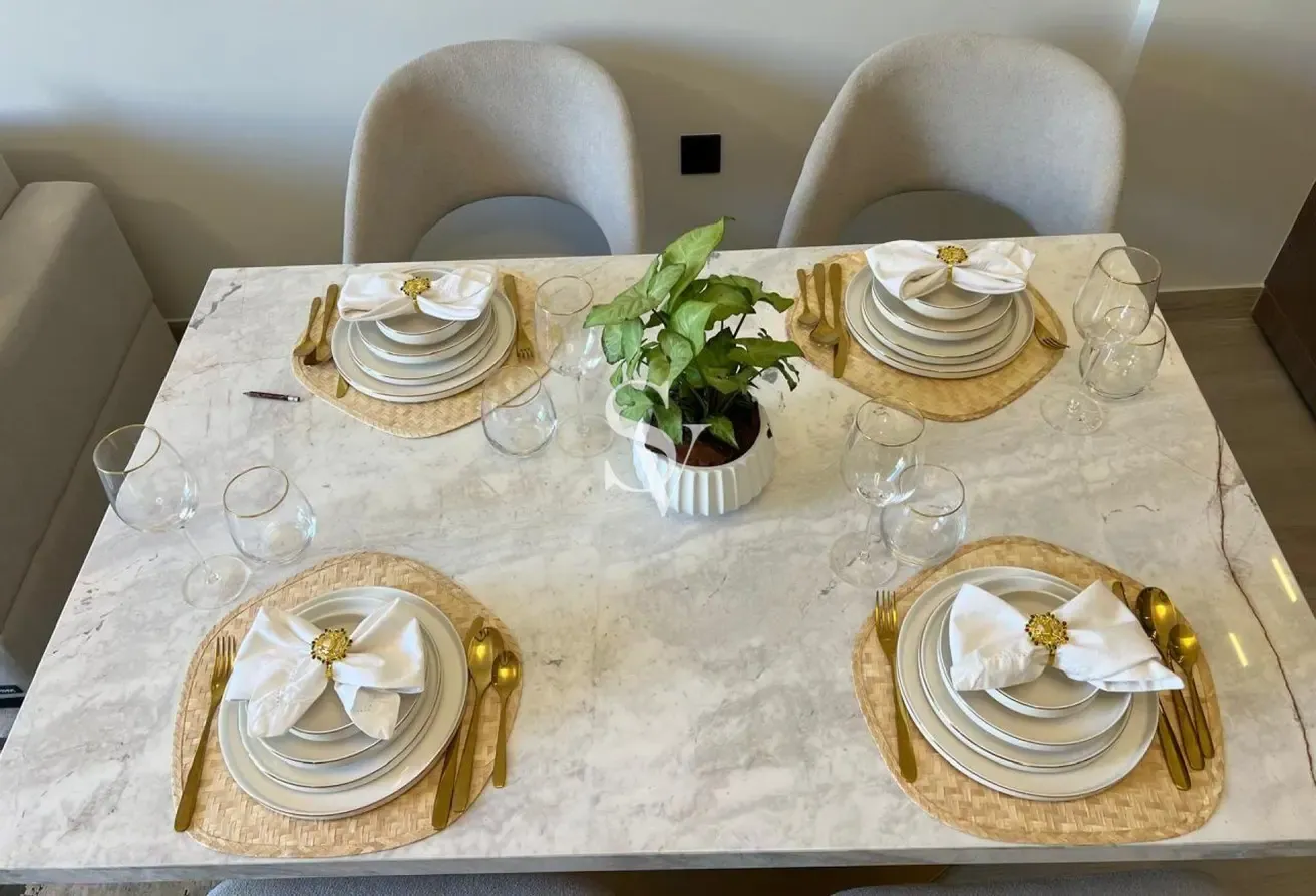 Modern Furnished | Pool View 1BR+Study Smart Home