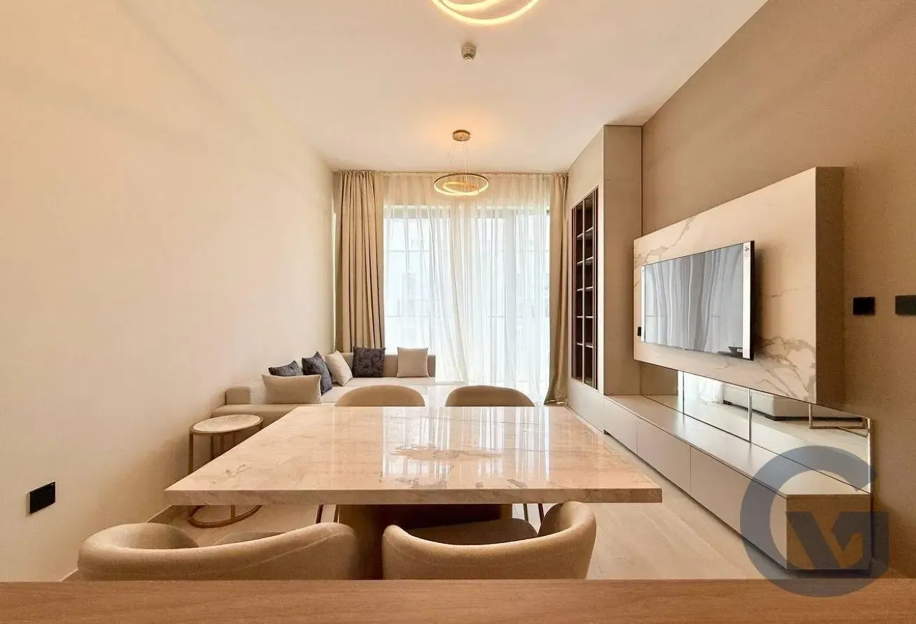 Stylish Furnished 1BR | Modern Building | Ready