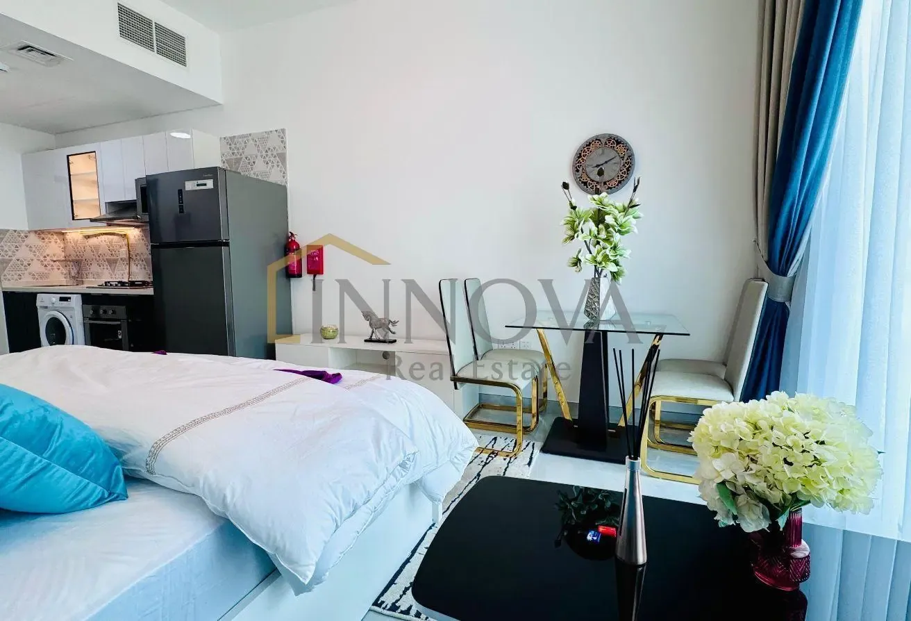Fully Furnished Studio | Next to Metro Station