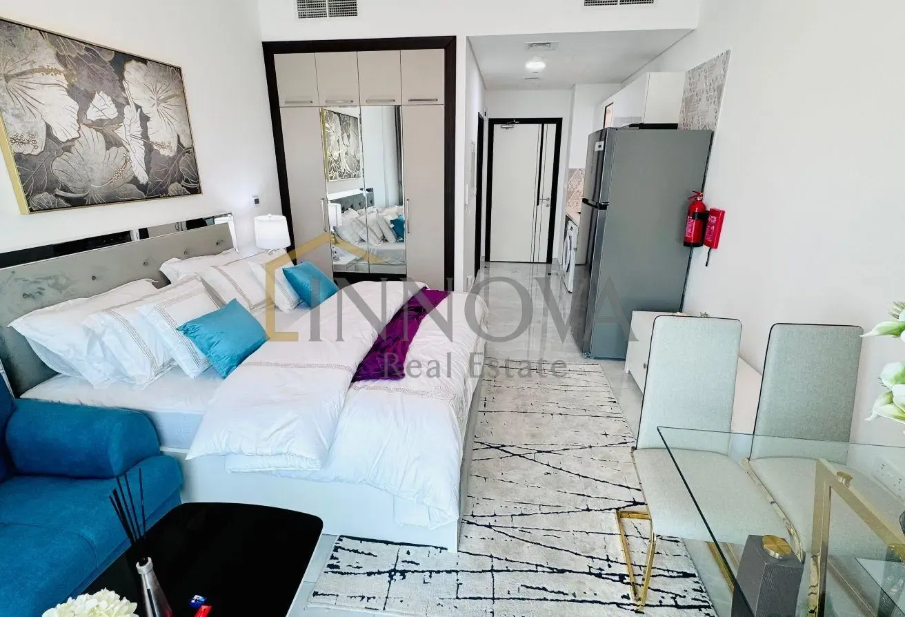 Fully Furnished Studio | Next to Metro Station