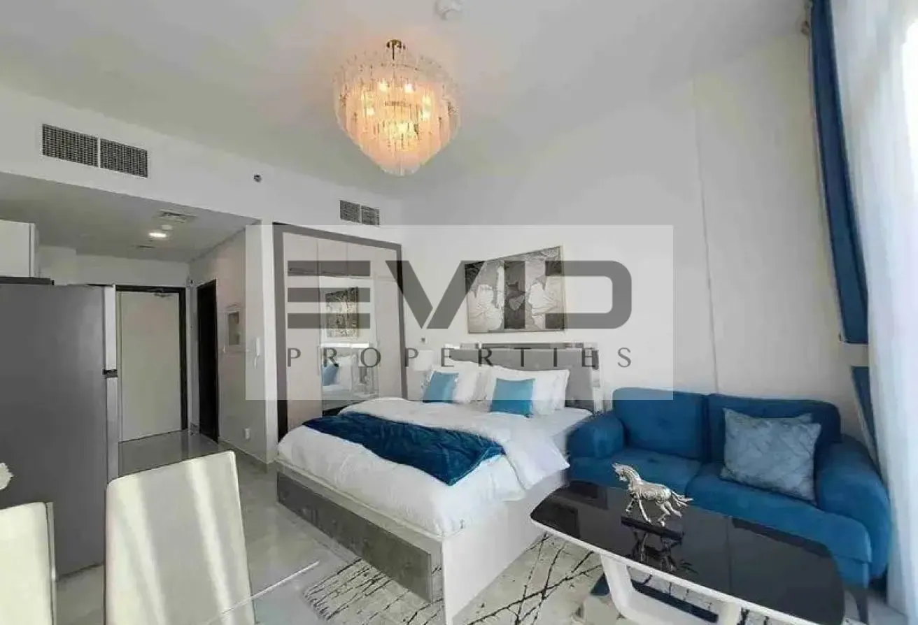 Metro Access | Smart Home |Luxury Furnished Studi0