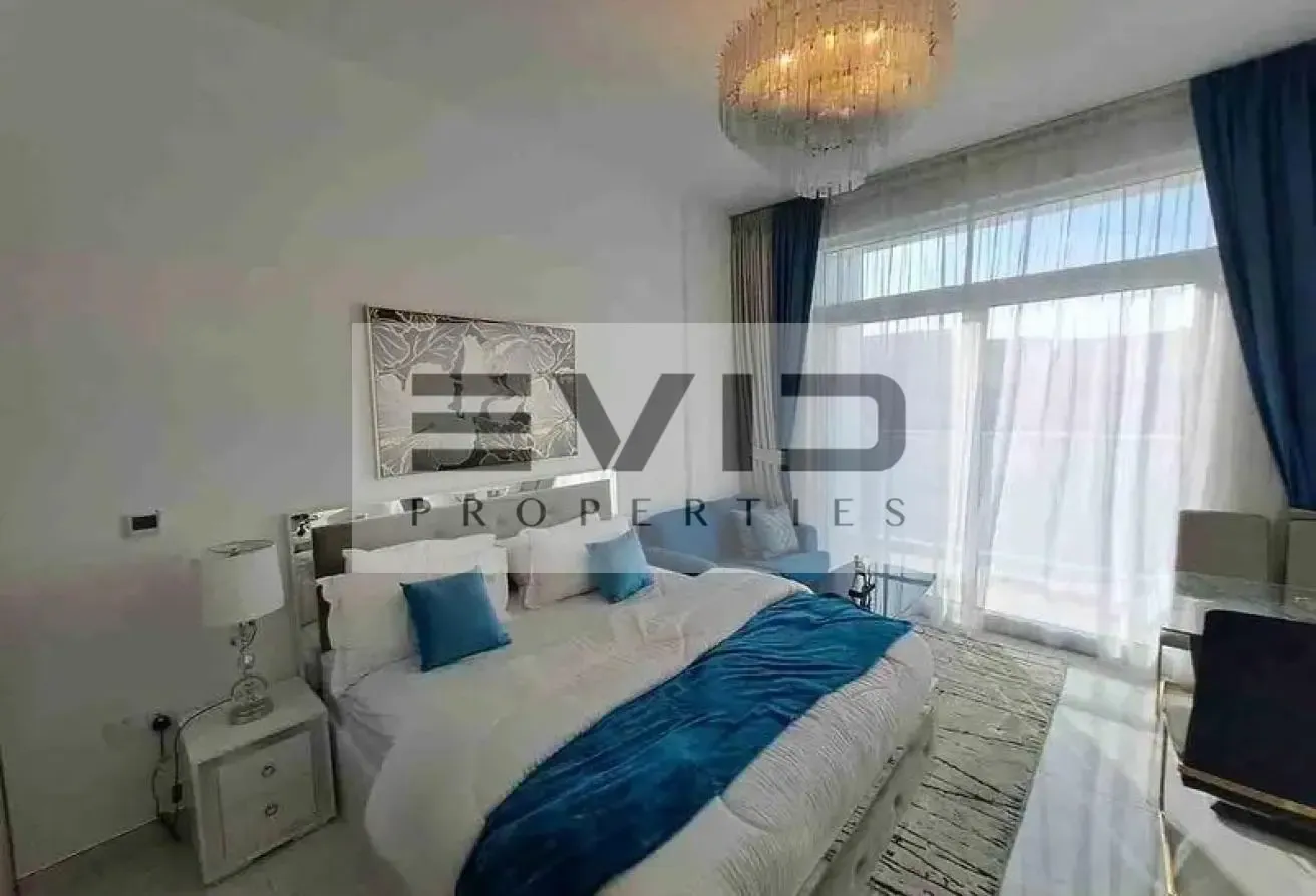 Metro Access | Smart Home |Luxury Furnished Studi0