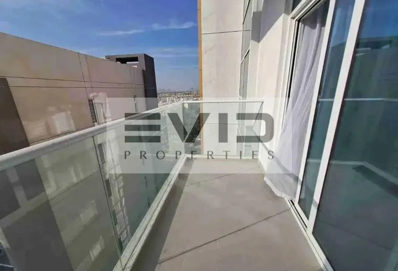 Metro Access | Smart Home |Luxury Furnished Studi0