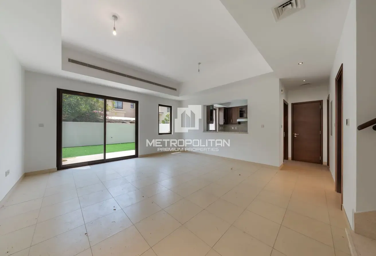 Move in Today | Spacious | Near Park & Amenities