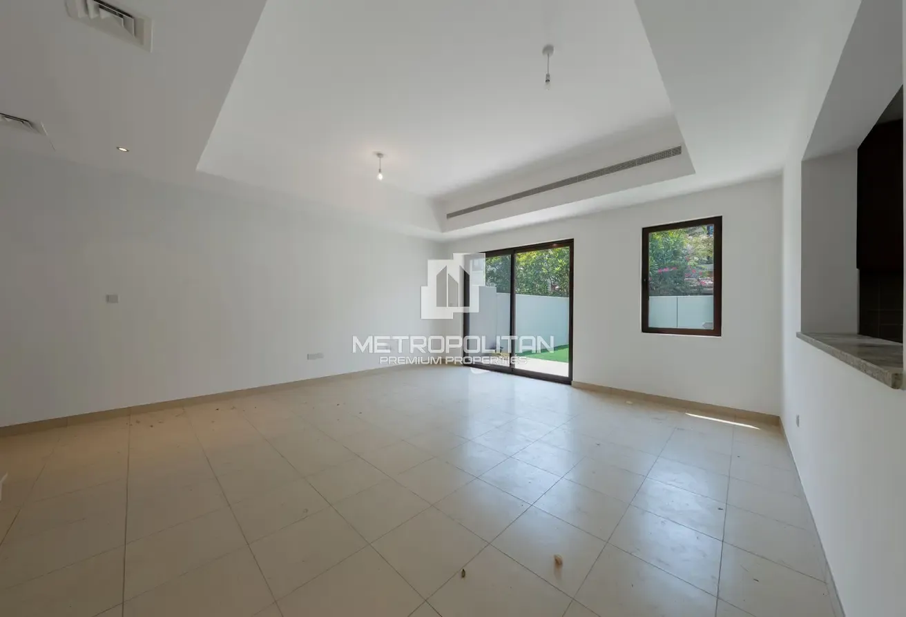 Move in Today | Spacious | Near Park & Amenities