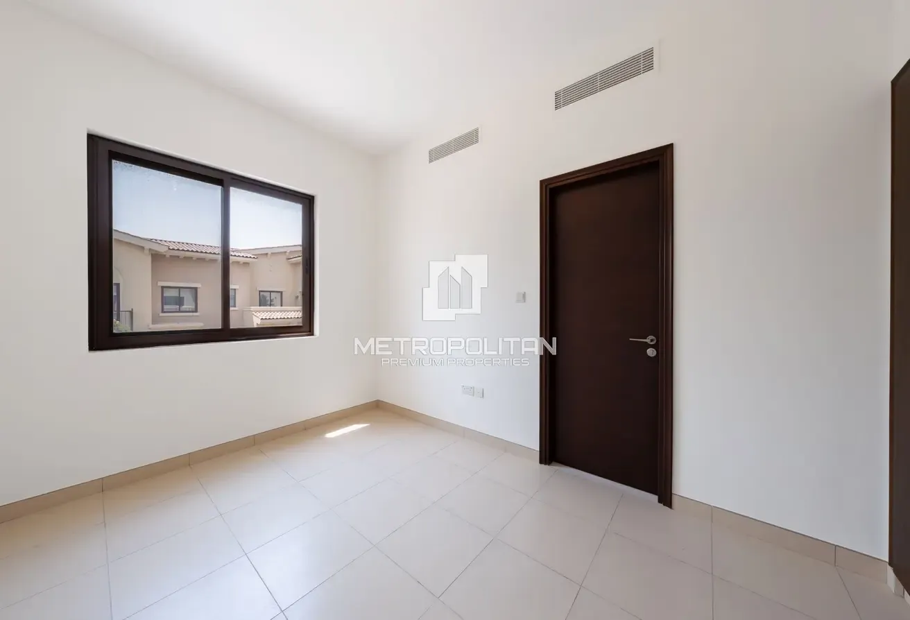 Move in Today | Spacious | Near Park & Amenities