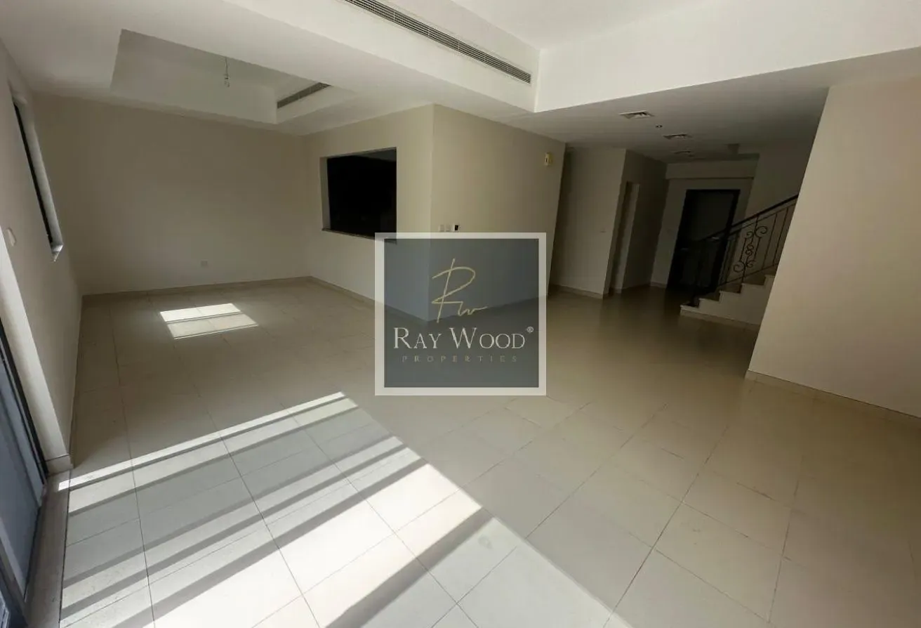 TYPE 3E | 3 BR +MAIDS | END UNIT | VACANT