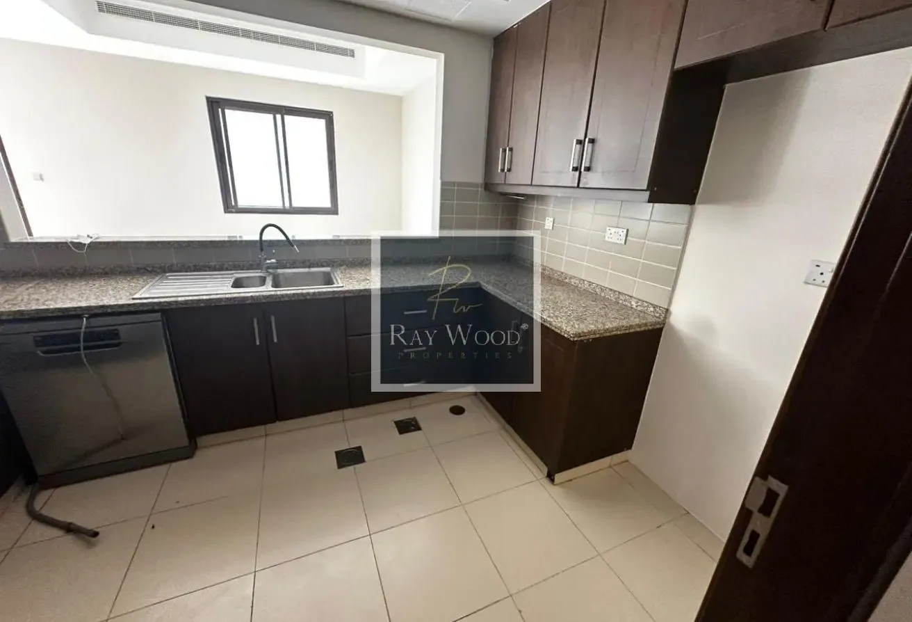 TYPE 3E | 3 BR +MAIDS | END UNIT | VACANT