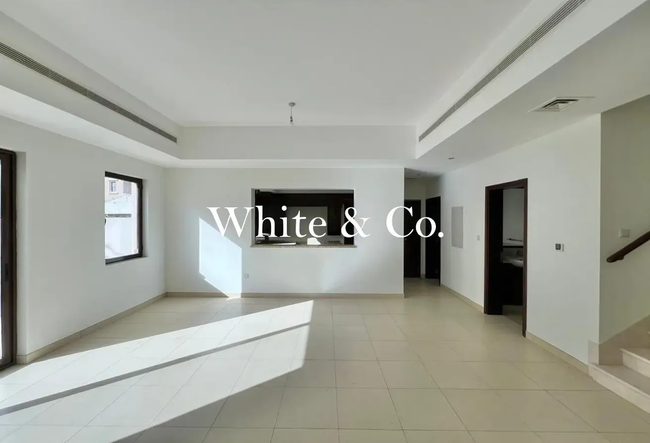 AVAILABLE NOW | MAIDS ROOM| PRIME LOCATION