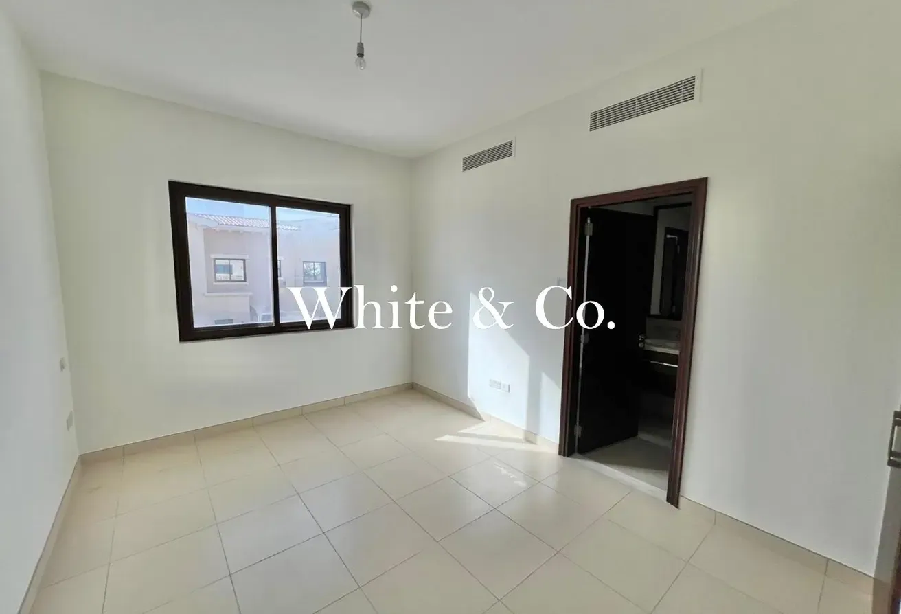 AVAILABLE NOW | MAIDS ROOM| PRIME LOCATION
