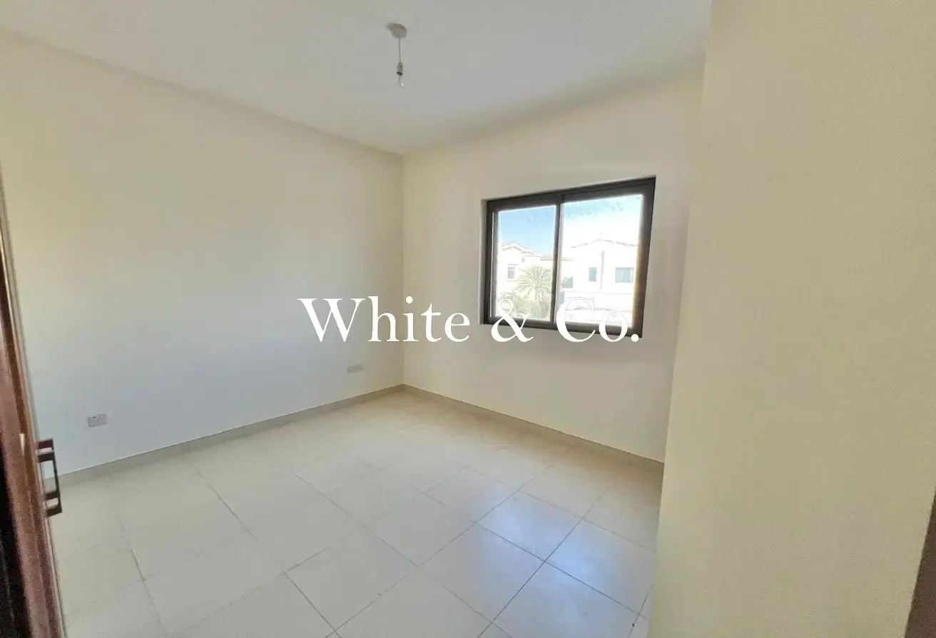 AVAILABLE NOW | MAIDS ROOM| PRIME LOCATION