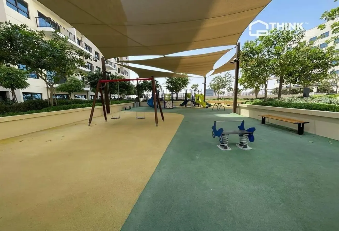 Golf and Park View |  Middle  Floor