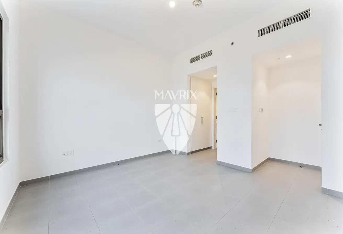 Chiller Free | Golf Course View | Vacant