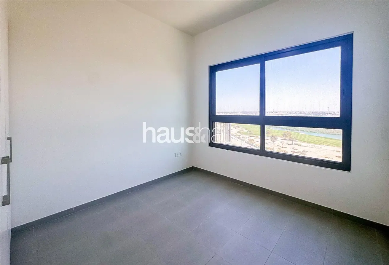 Vacant | Golf Course View | Double Bedrooms