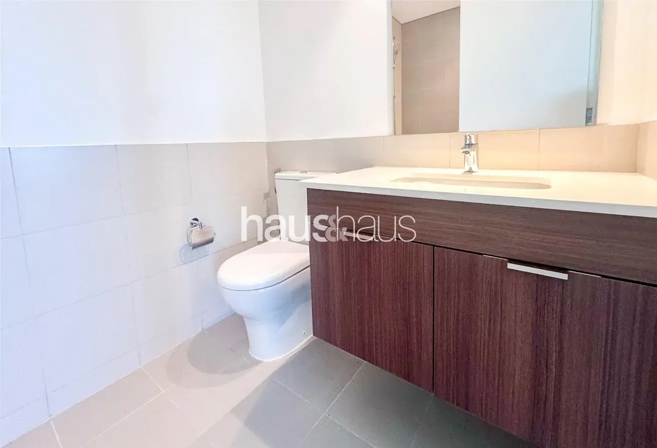 Vacant | Golf Course View | Double Bedrooms