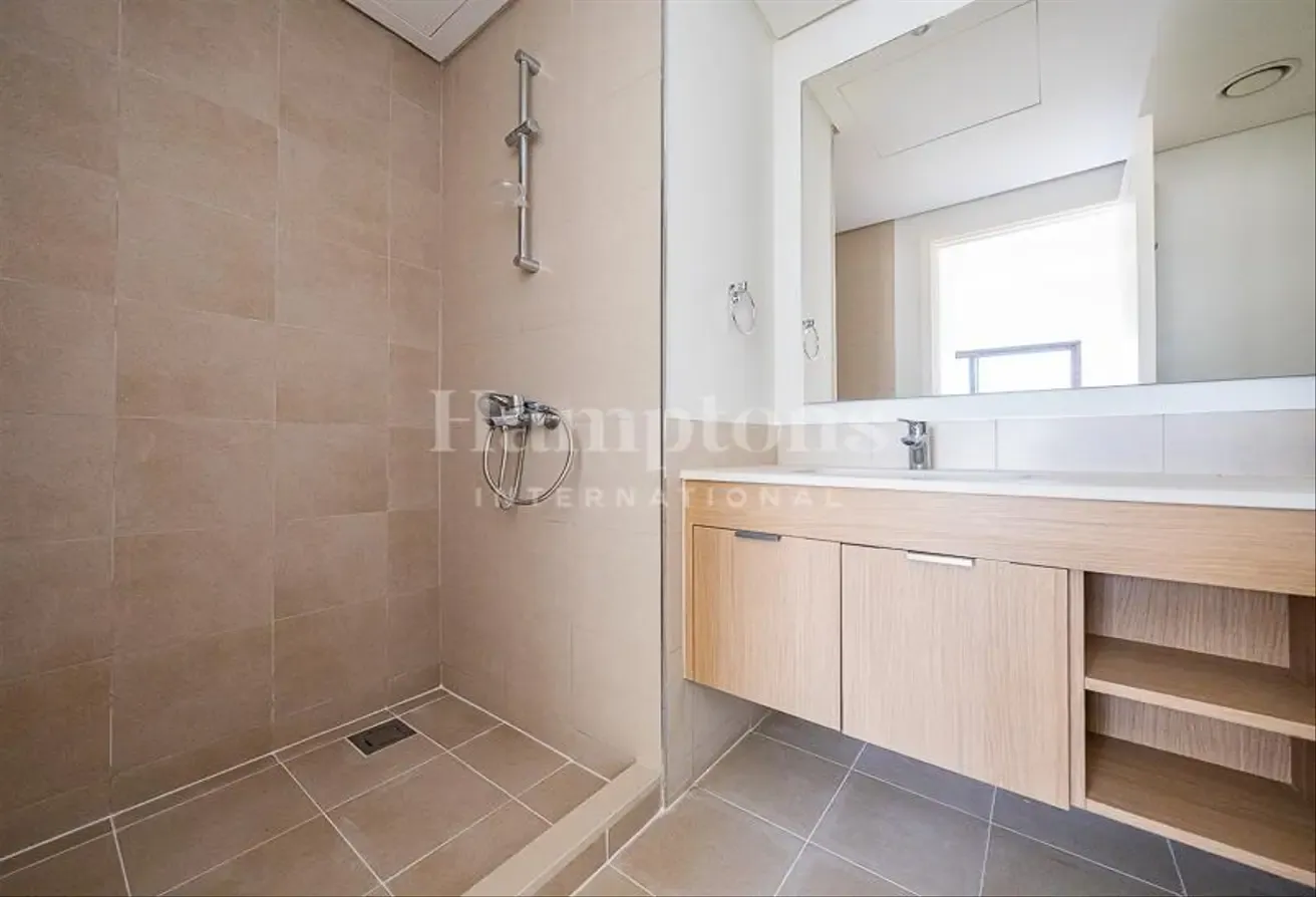 Golf and Pool View | Spacious | Available Mid June