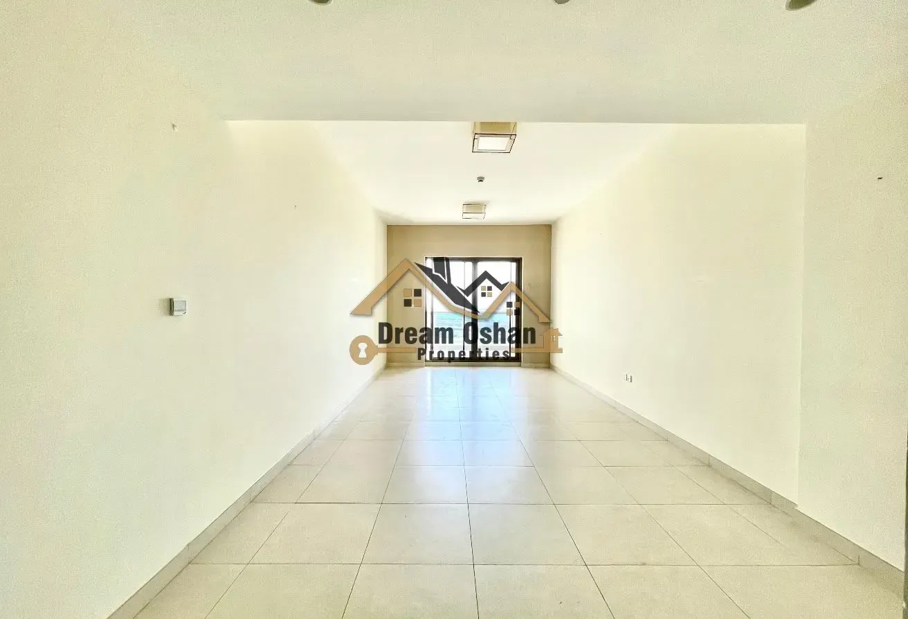Ready 3BHK +Maids |Family Unit |Prime location