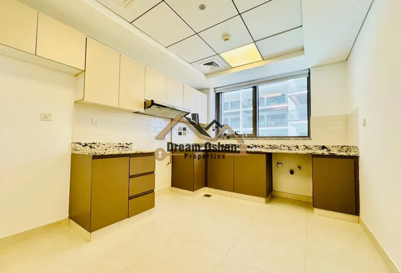 SPECIOUS 3BHK WITH MAID ROOM IN AL JADDAF