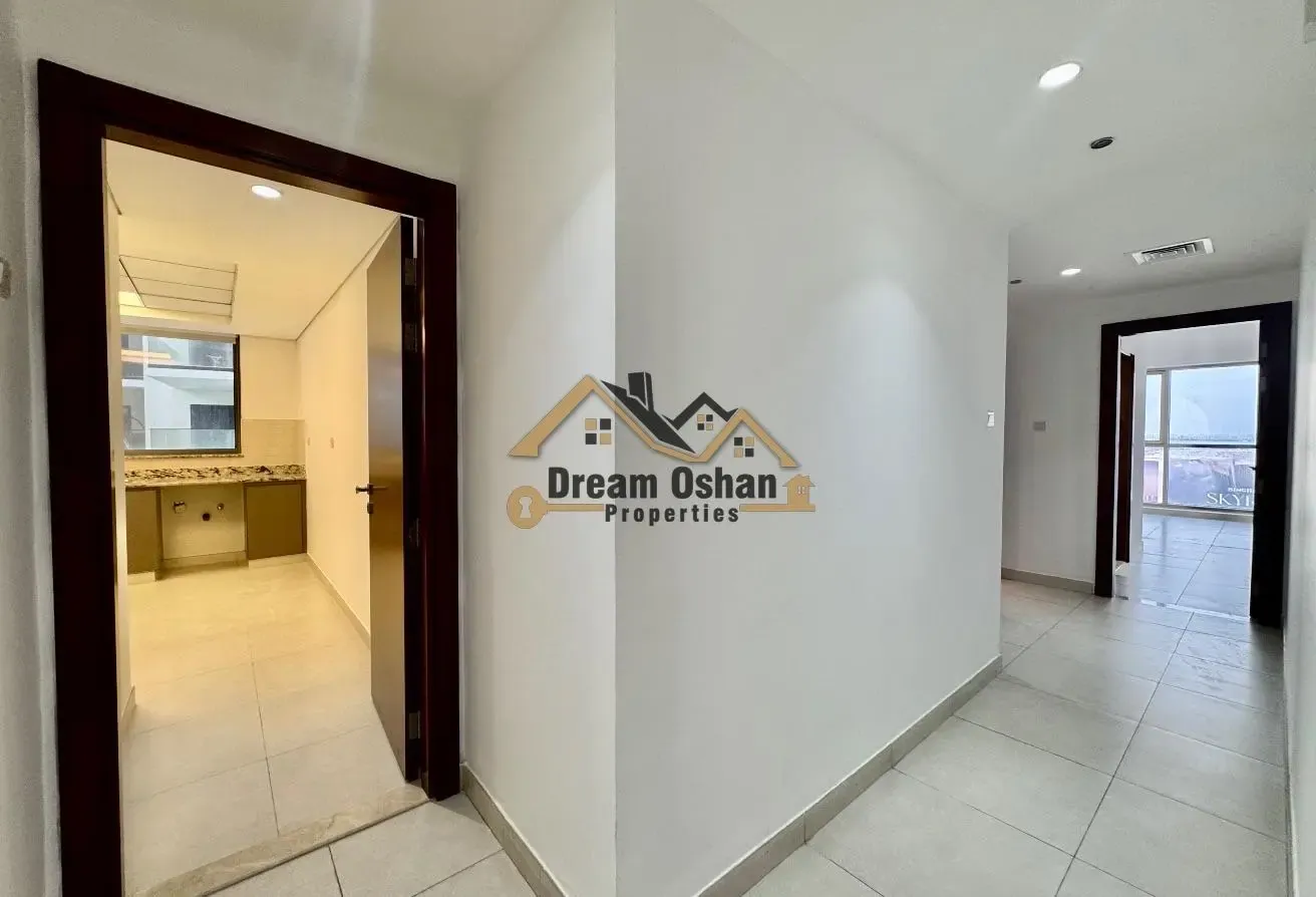 Modern 3BR + Maid Faimly Unit Huge Size Al Jaddaf.
