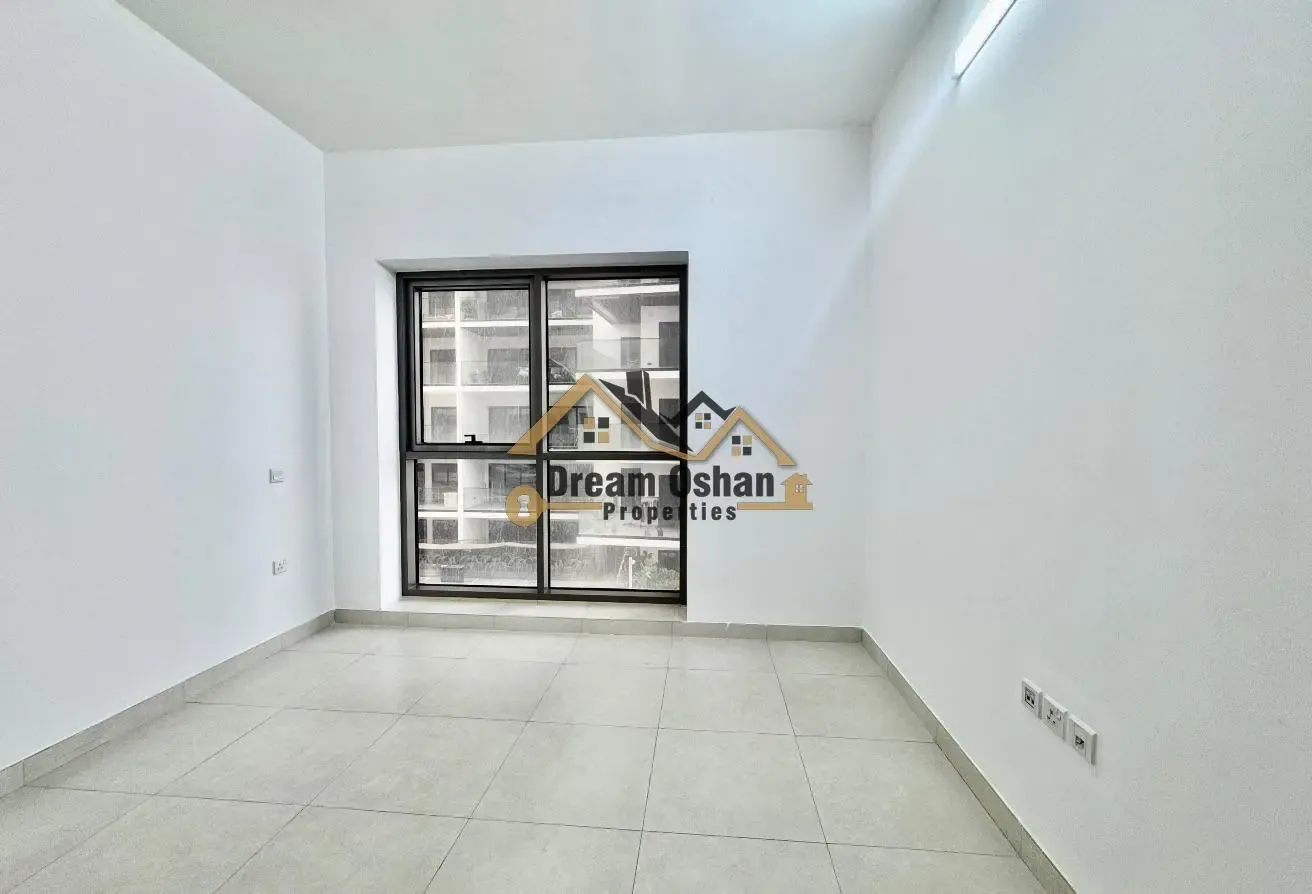Modern 3BR + Maid Faimly Unit Huge Size Al Jaddaf.