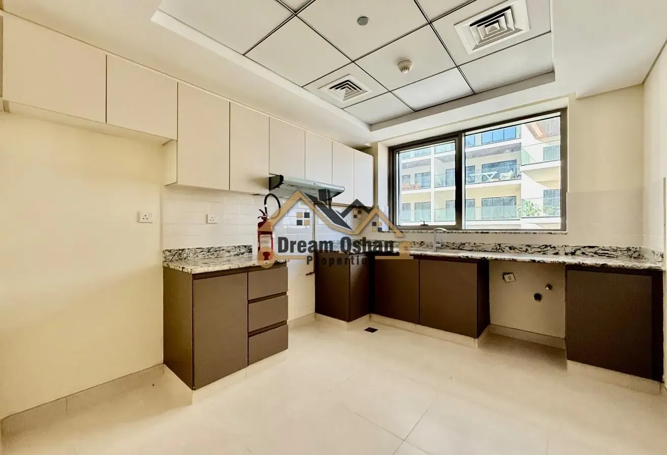 3-BR with Maid Room”Close kitchen”2 Parking”04 Chq