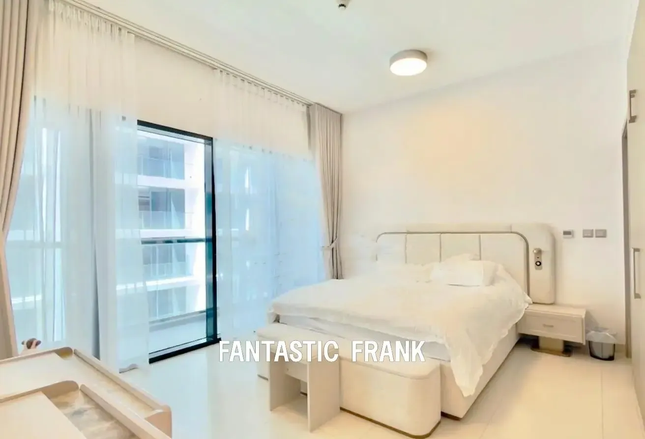 6 Cheques | Fully Furnished | Mid Floor