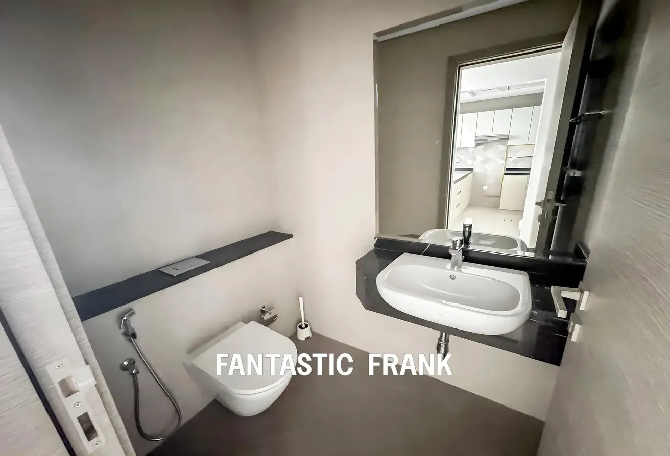 6 Cheques | Fully Furnished | Mid Floor