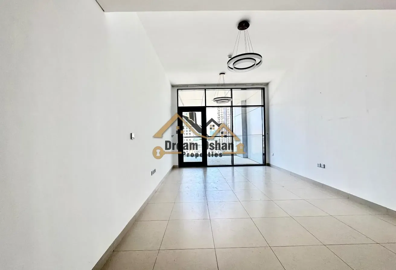 BURJ KHALIFA VIEW HIGE SIZE 1BHK IN 78K