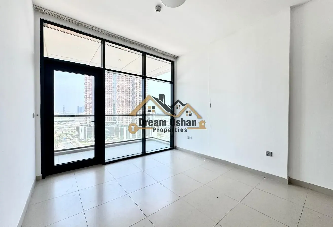 BURJ KHALIFA VIEW HIGE SIZE 1BHK IN 78K