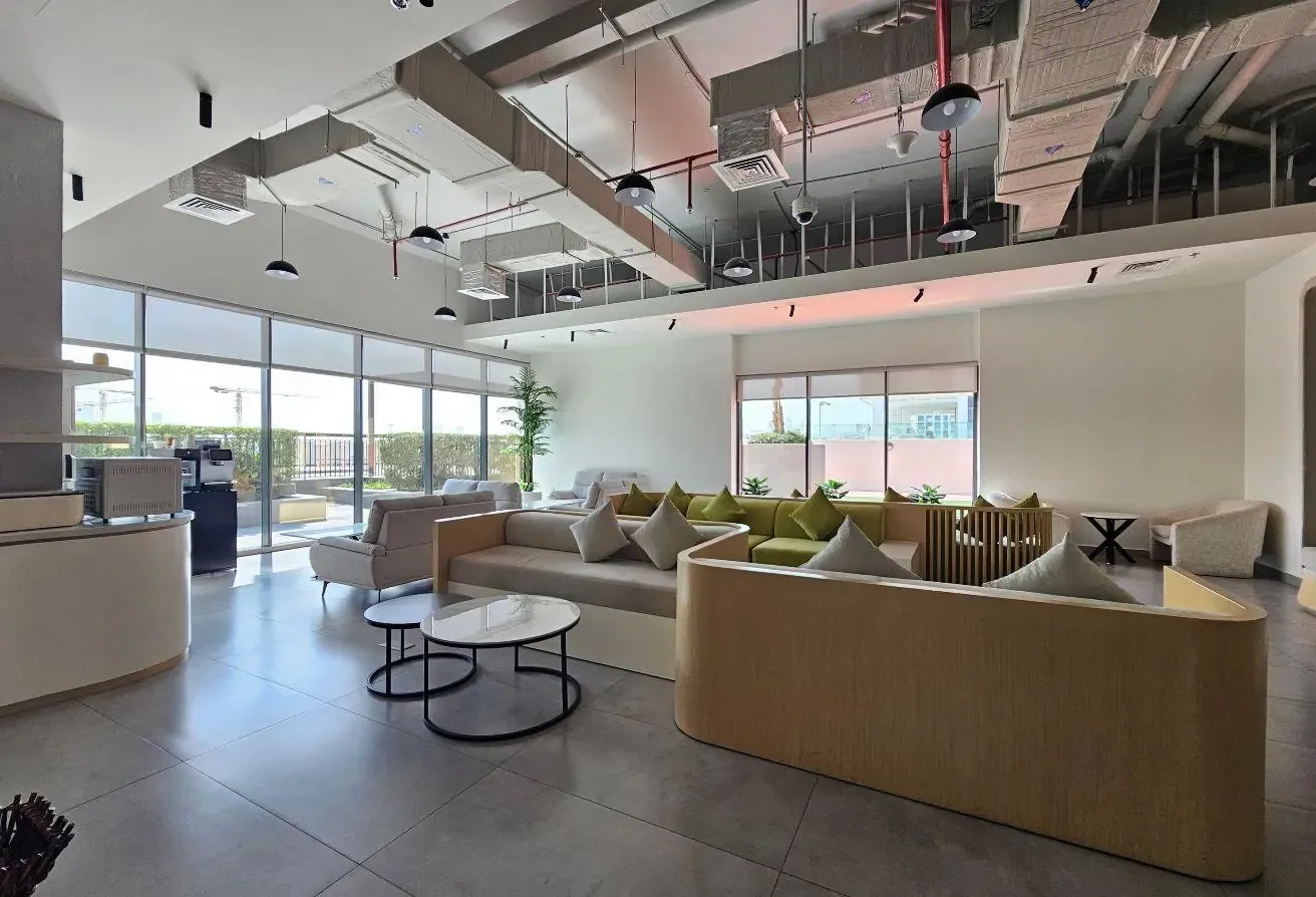 Spacious | Flexible # of Cheques | Family Bldg