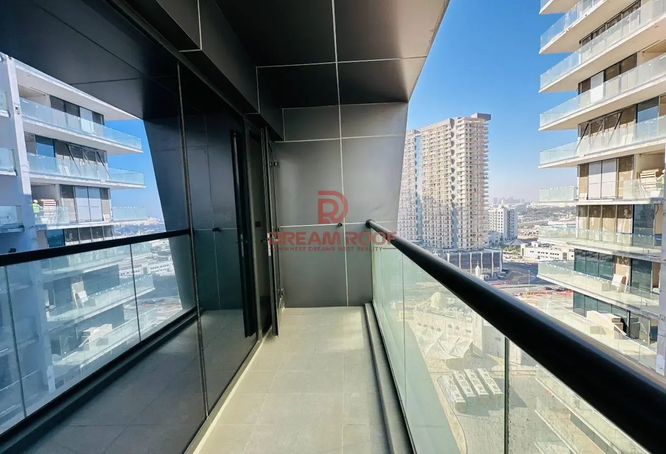Spacious 1BHK- Ready To move - Family Building
