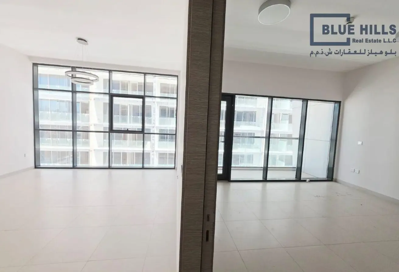 Al Waleed Garden 2 with View of Landmark