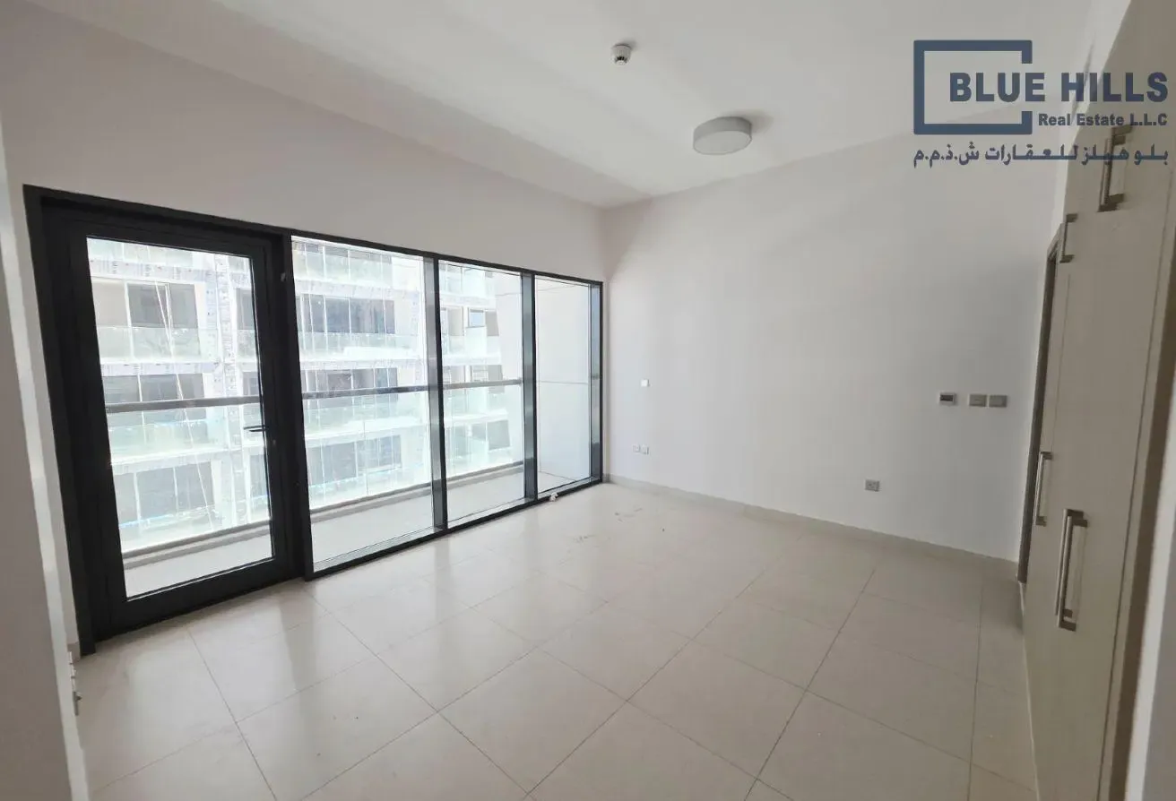 Al Waleed Garden 2 with View of Landmark
