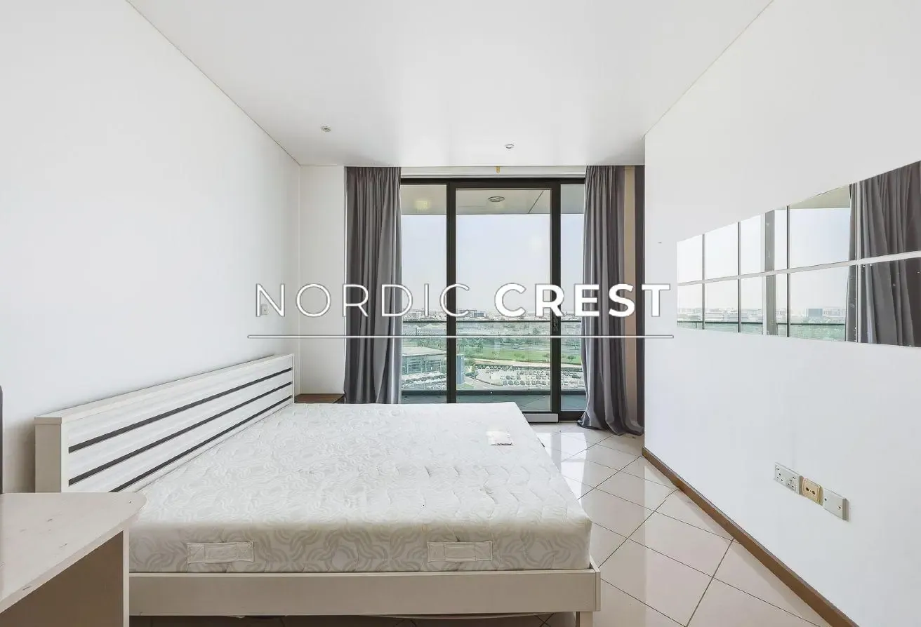 Waterfront Living | Rare Dual Views | Vacant Now