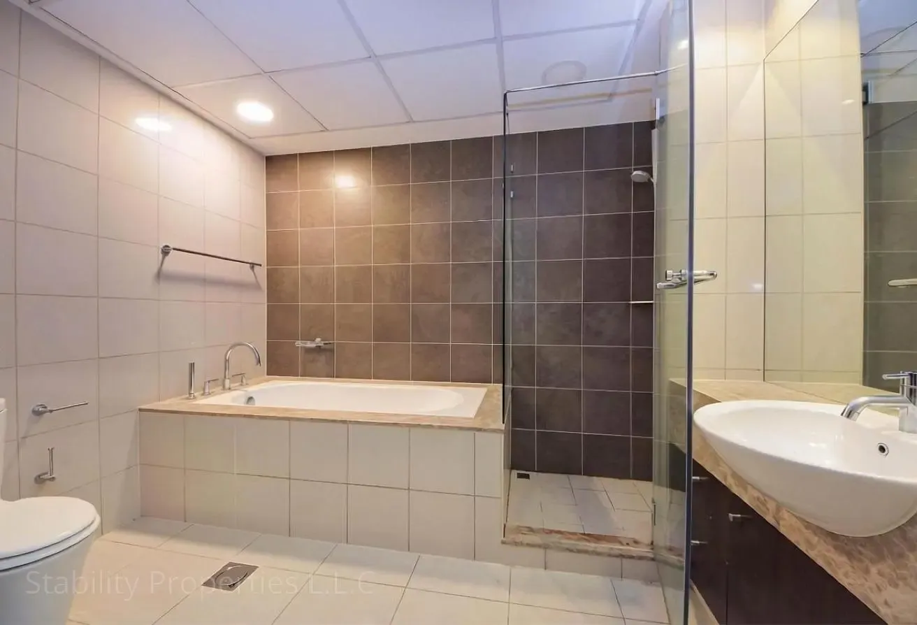 2 BR Apartment in Dubai Festival City with Gym