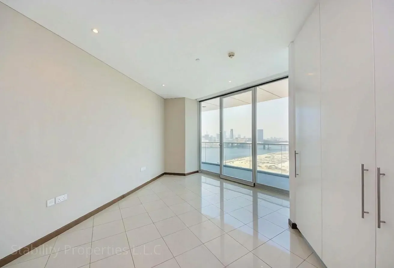 2 BR Apartment in Dubai Festival City with Gym
