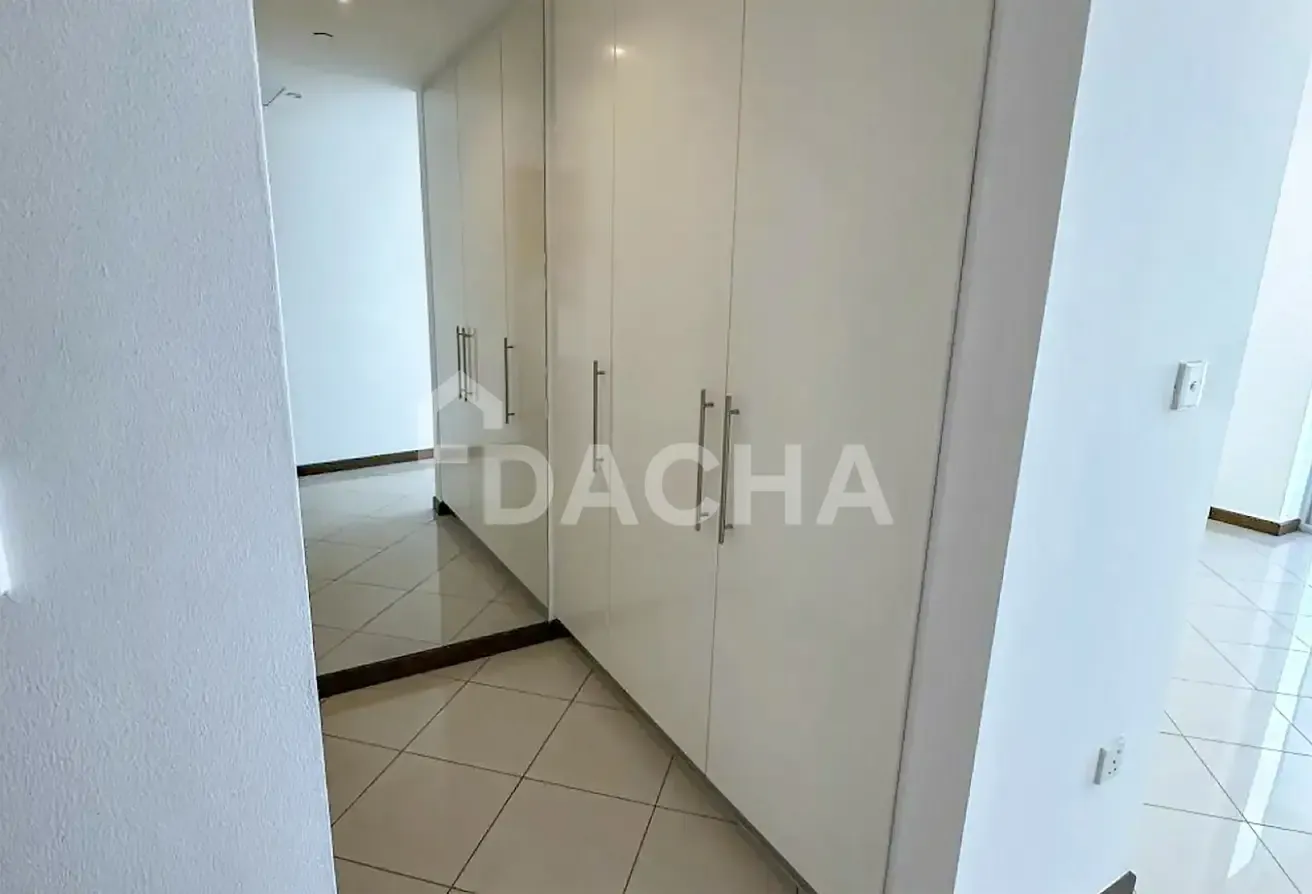 13 Month Contract | Creek View | Furnished