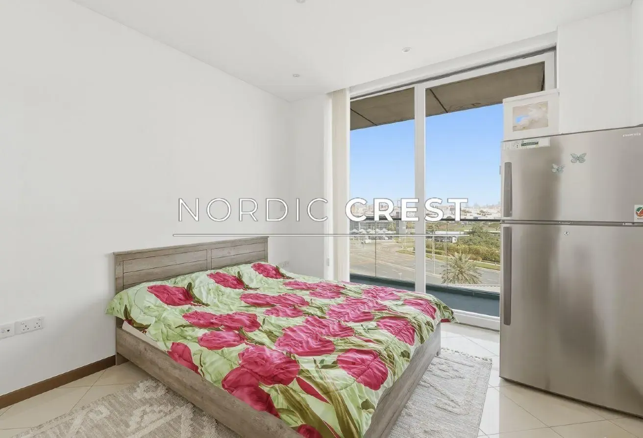 Minimalist Home | 2BR Waterfront Living |Furnished