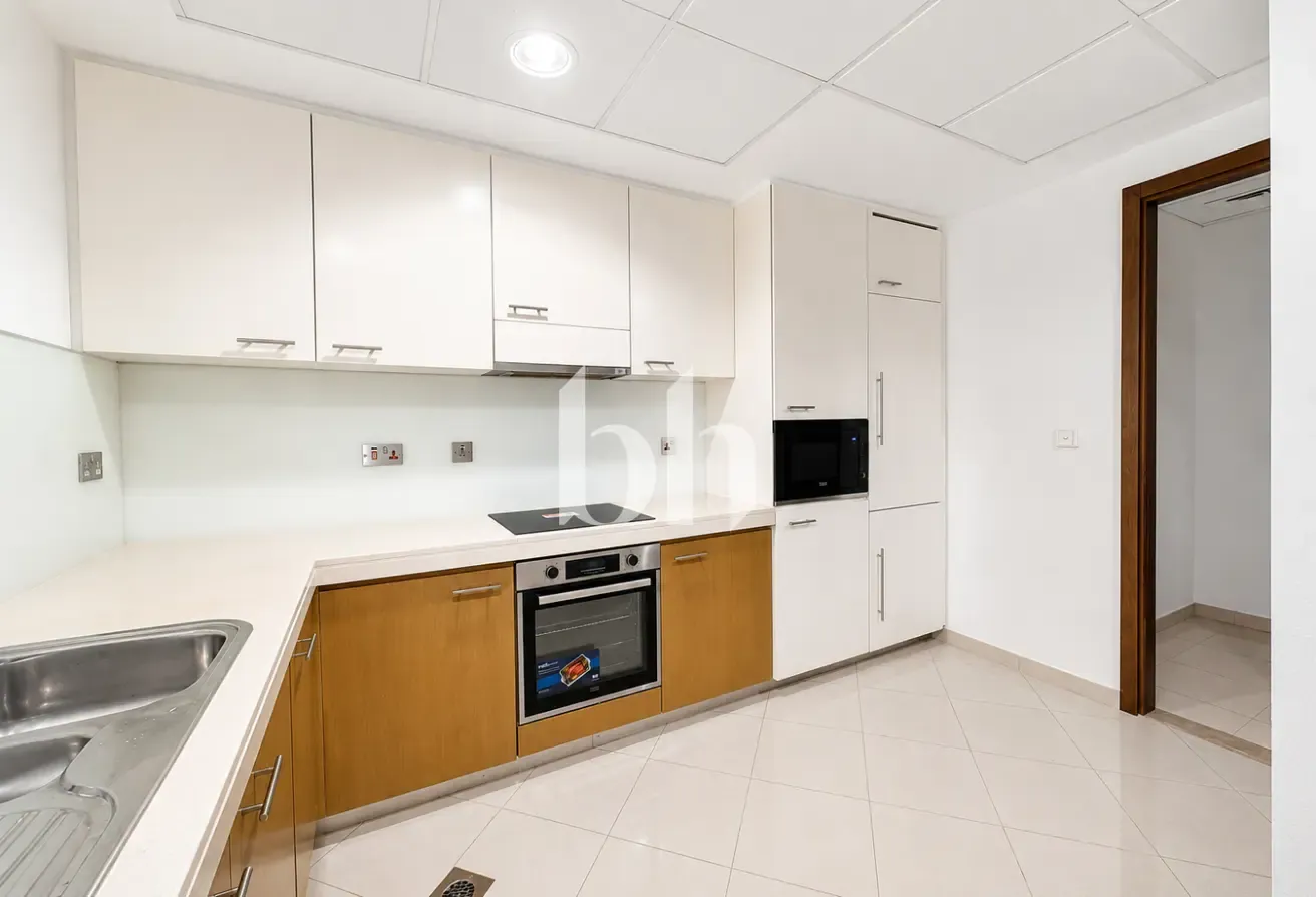 Spacious | Unfurnished | 2 bedroom