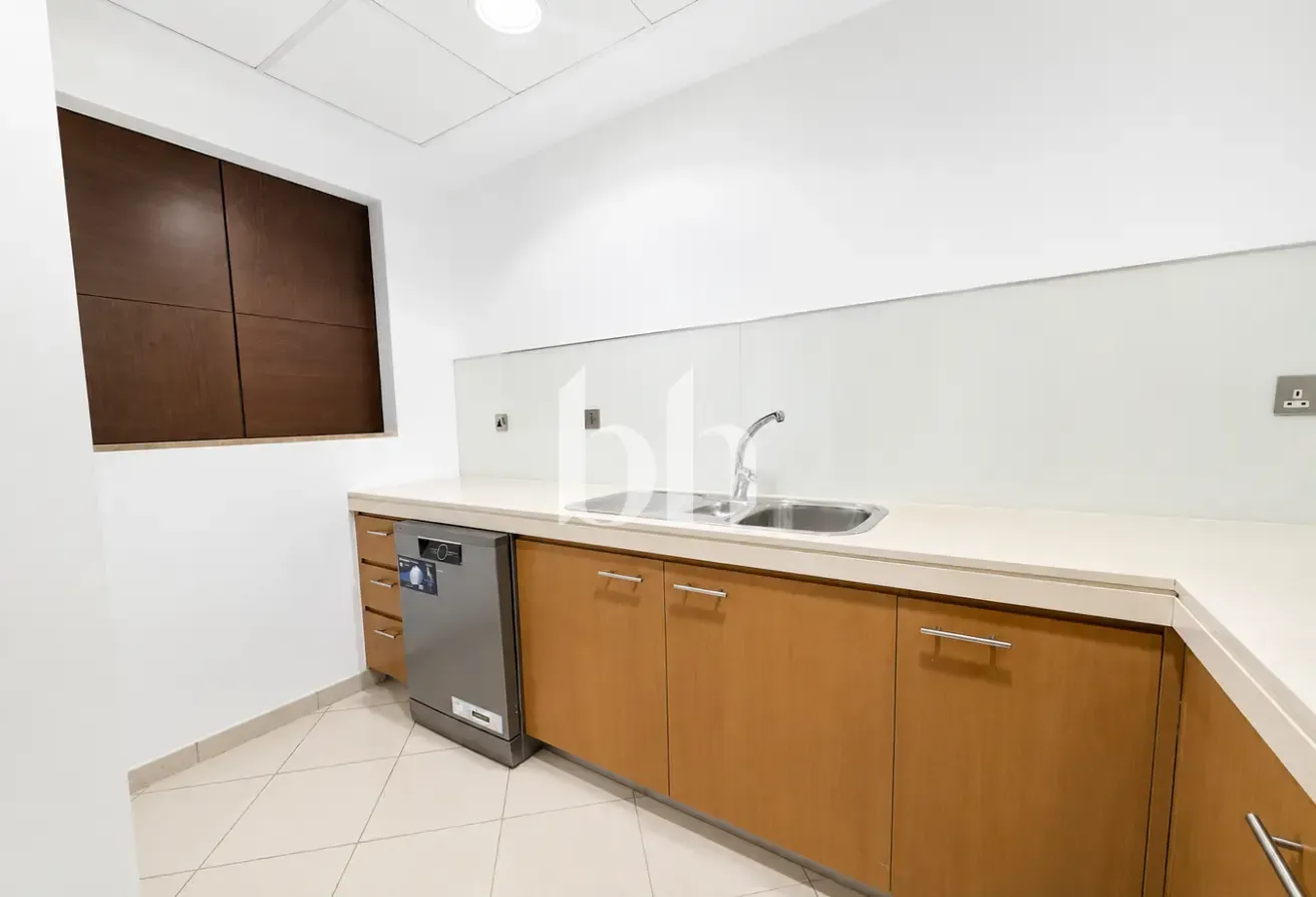 Spacious | Unfurnished | 2 bedroom