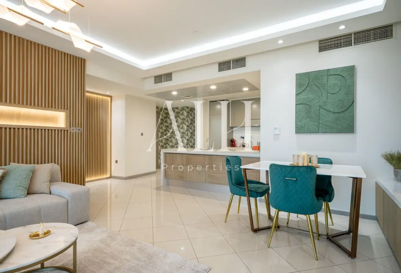 Full Creek Views | Upgraded | Fully Furnished