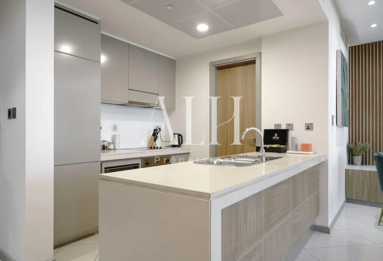 Full Creek Views | Upgraded | Fully Furnished
