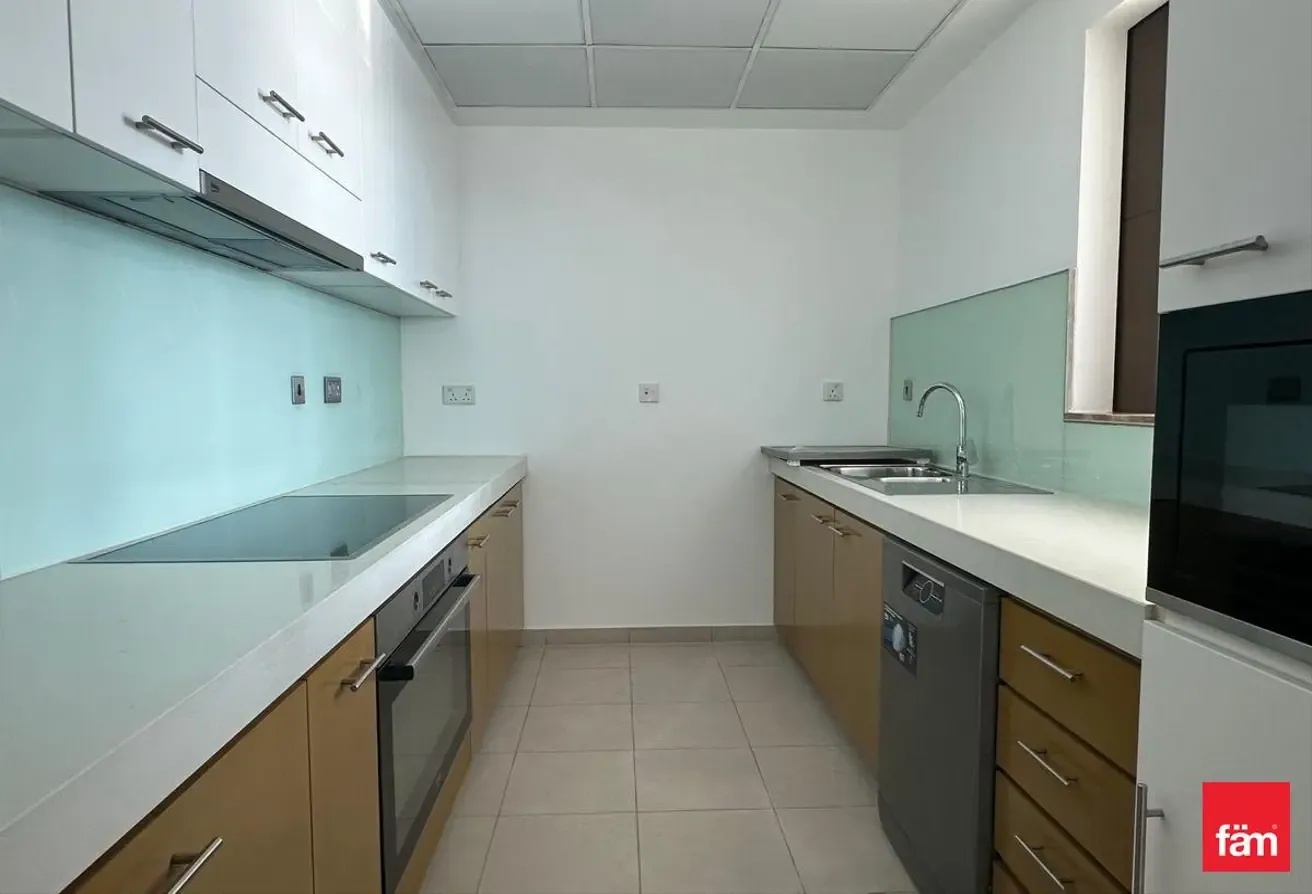Rare | Amazing 360 Views | Huge Layout