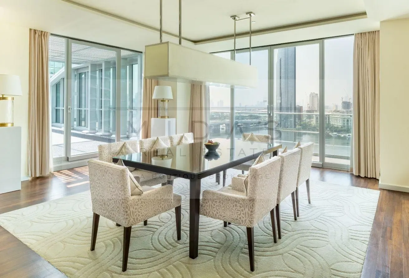 Duplex I Spacious I Panoramic Waterfront Views