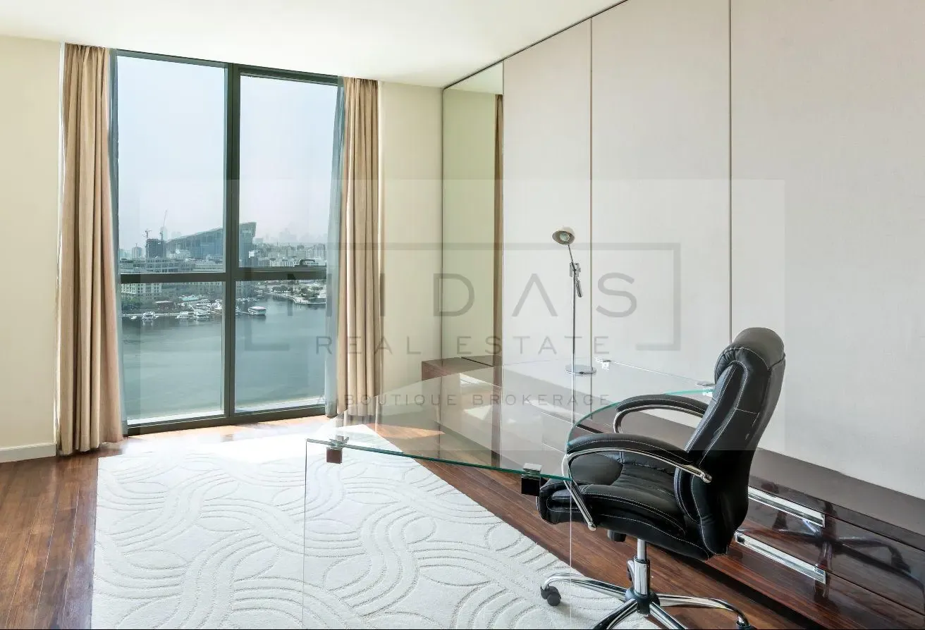 Duplex I Spacious I Panoramic Waterfront Views