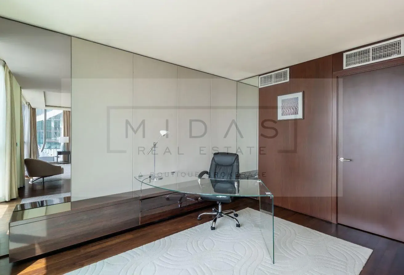 Duplex I Spacious I Panoramic Waterfront Views