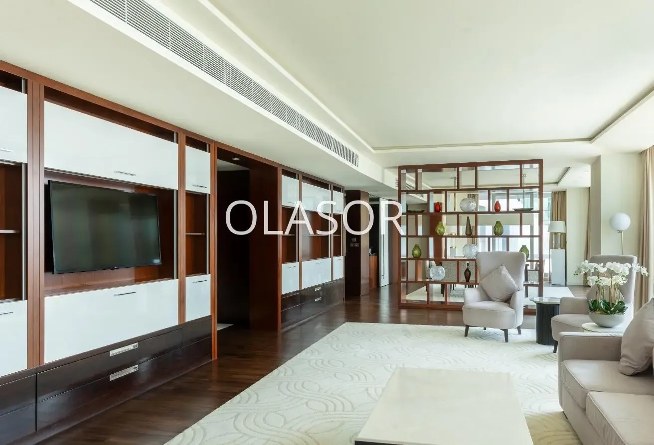 LUXE | 5*Star Life & Sexy View | Serviced | Duplex