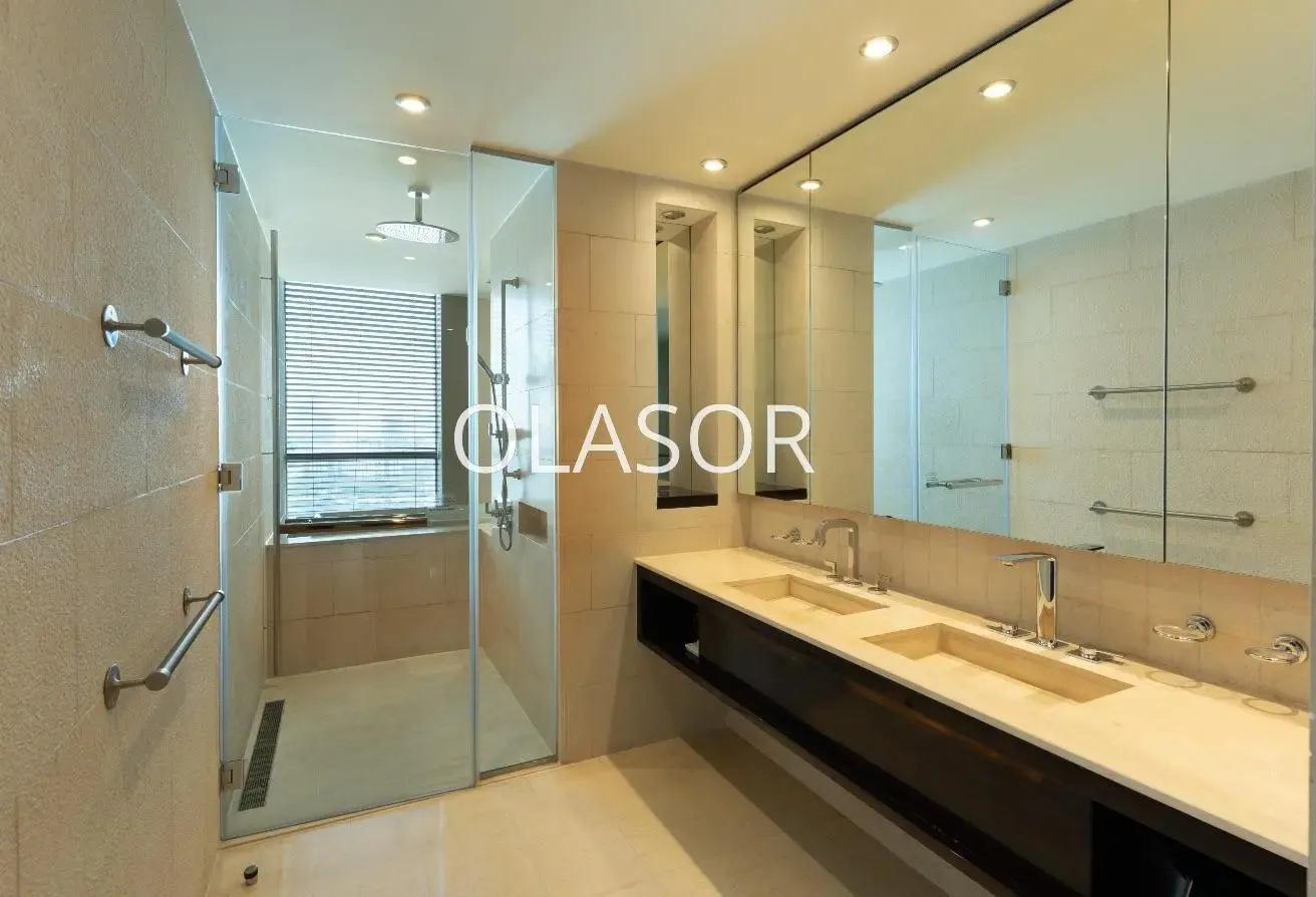 LUXE | 5*Star Life & Sexy View | Serviced | Duplex