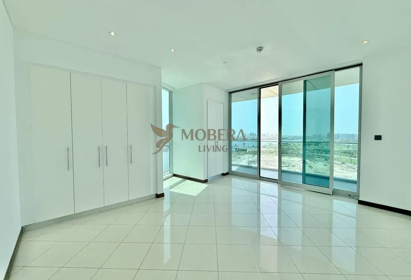 Penthouse | Dubai Skyline | Creek View | Spacious