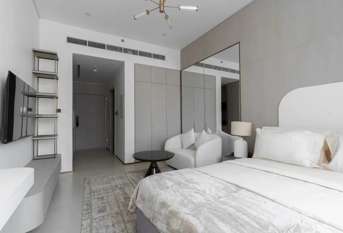 Modern studio | Contemporary interiors | Prime JVC